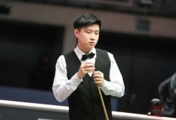 九游娱乐官方版 科维托娃在RNG比赛中领先优势明显，晋级下一阶段引发热议！